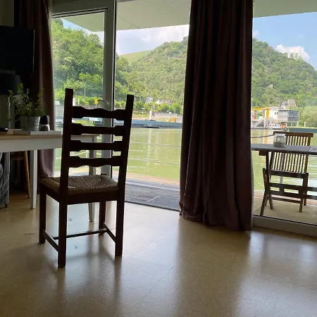 Hausboot Sankt Goar منزل للإقامة سانكت غور